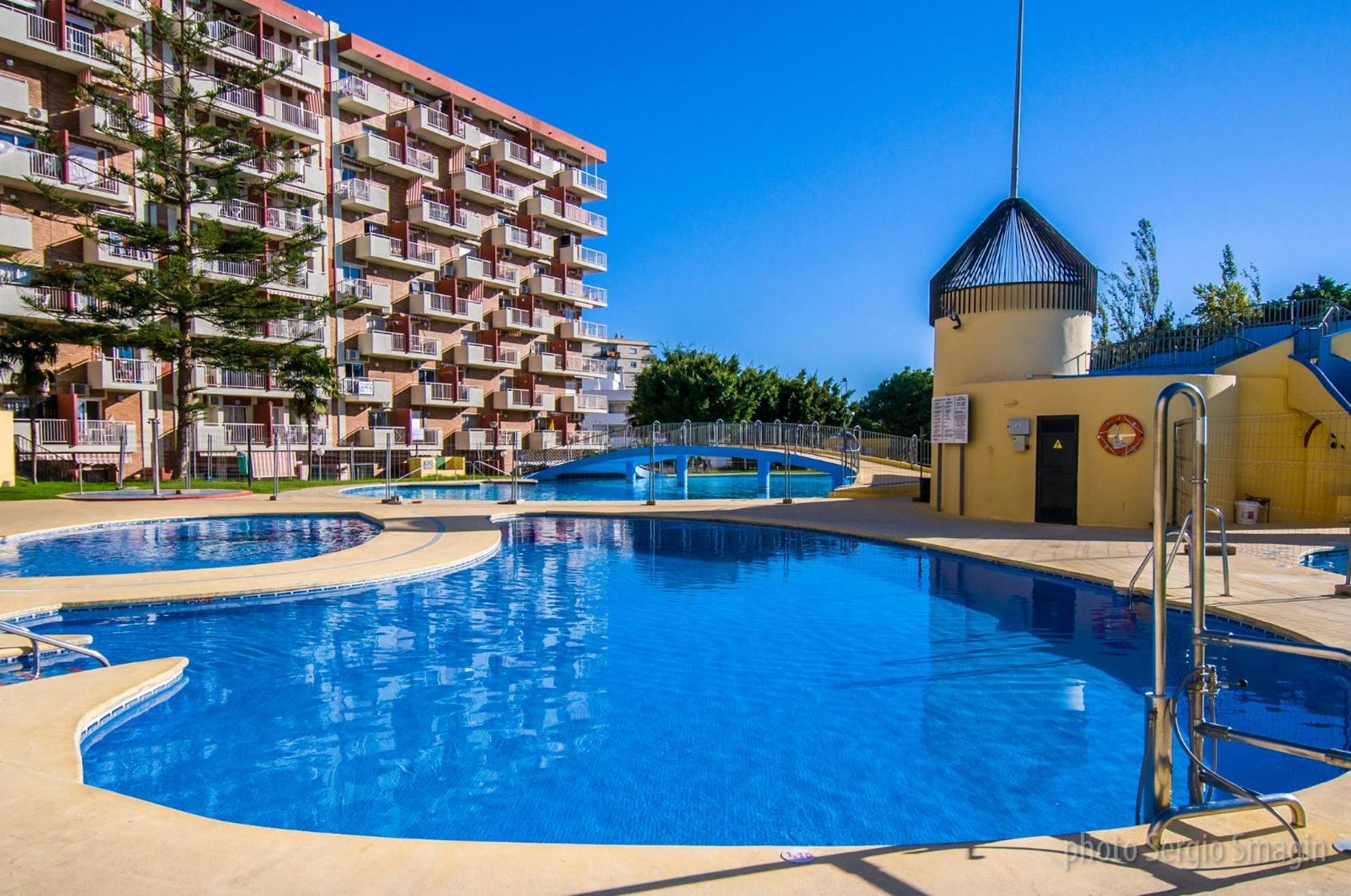 237 Estudio En Minerva Apartamentos - Piscina Y Playa- Excelente Ubicacion Málaga Exteriör bild